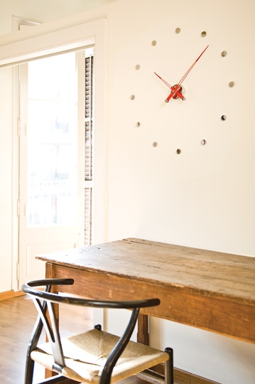 Laquered Wood Inox Design Wall Clock