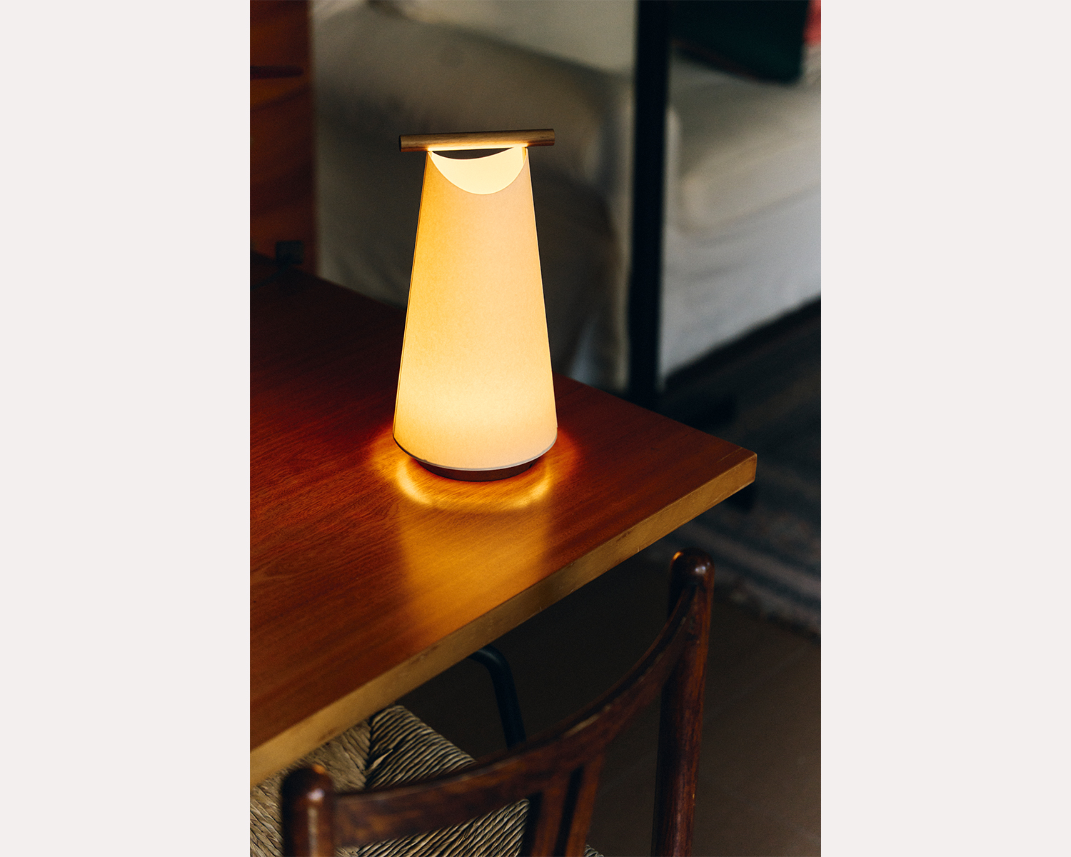 catay 1200x1500_0006_CATPNI_CATAY-PORTABLE-INDOOR_AMBIENT_3_HIGH_RES