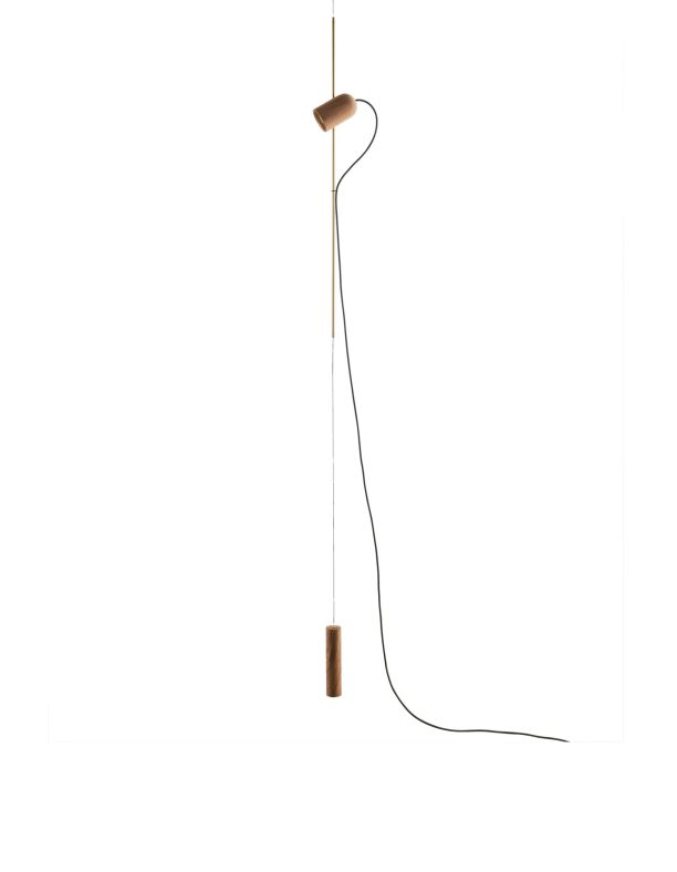 ONFAPNG_ONFA-PENDANT_GOLD_PERSPECTIVA_01